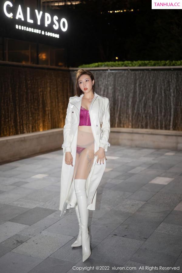 闫雪松 松果儿 [XiuRen]高清写真图 2022.01.21 No.4495 果儿Victoria第14张图片